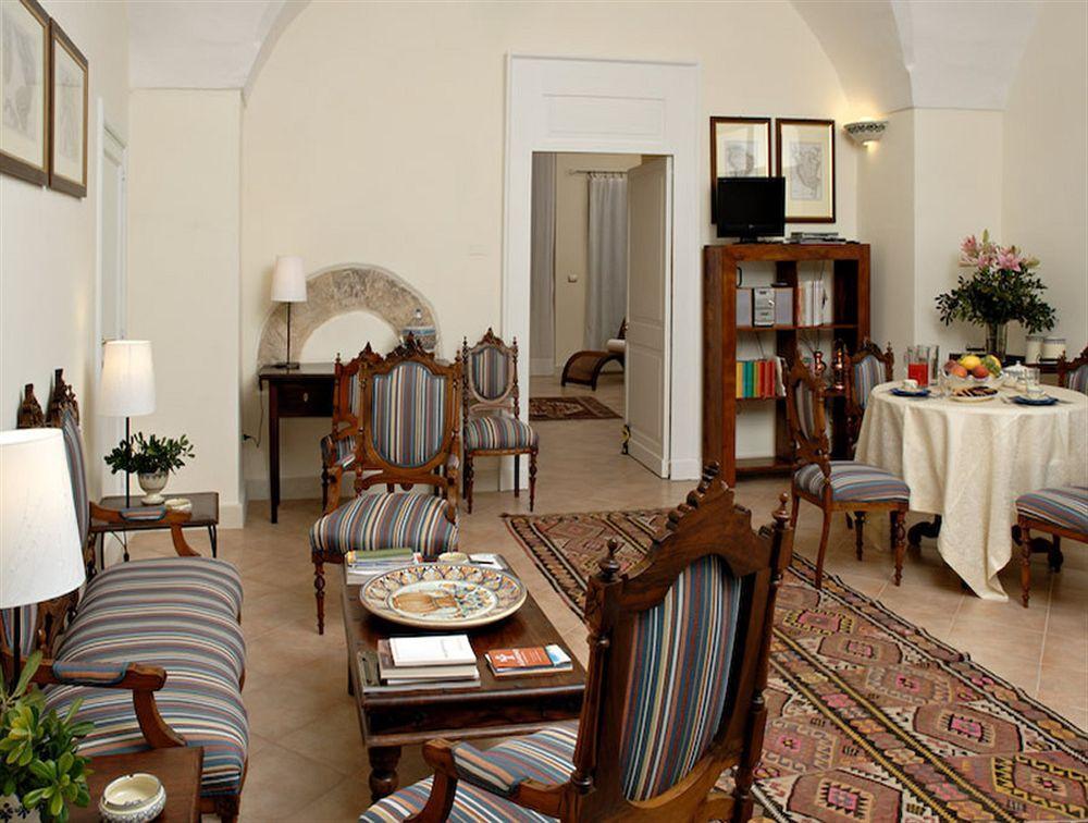Palazzo Bernardini Suites 레체 외부 사진