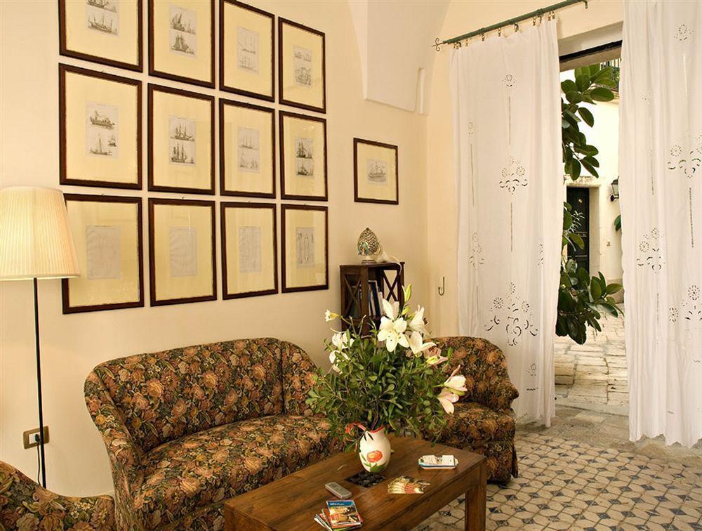 Palazzo Bernardini Suites 레체 외부 사진