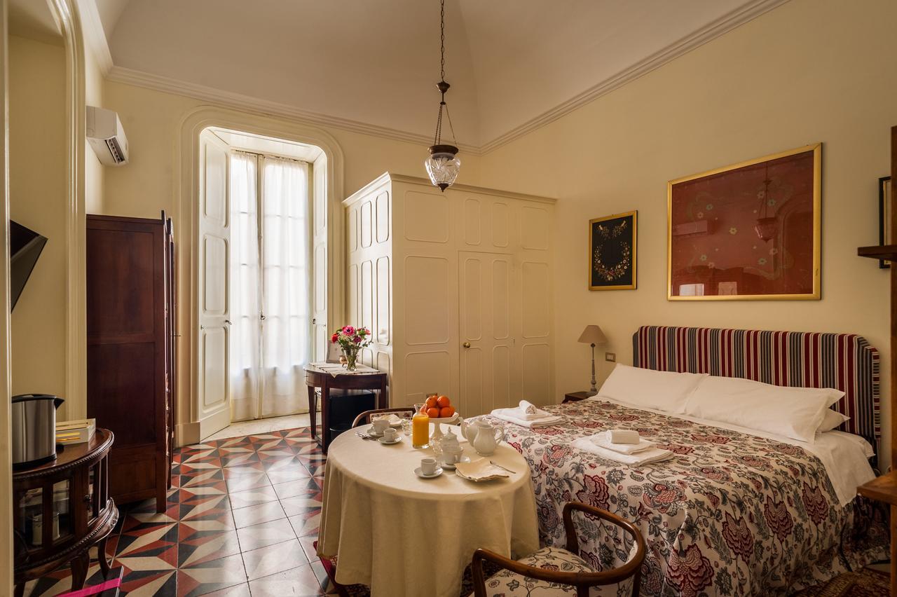 Palazzo Bernardini Suites 레체 외부 사진